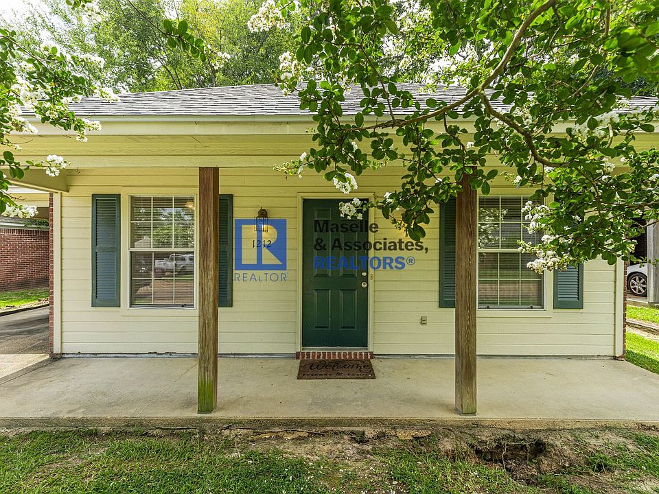 1st image of 1212 Barnett Bend Cir