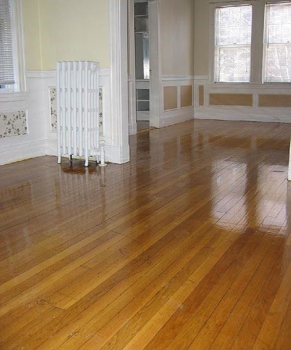 2nd image of 81 Beechcroft St #01