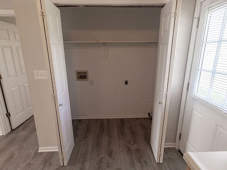 1507 Riva Ridge Ct — Photo 9