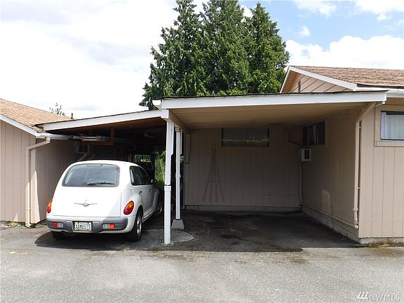 4th image of 4436 S 175th St