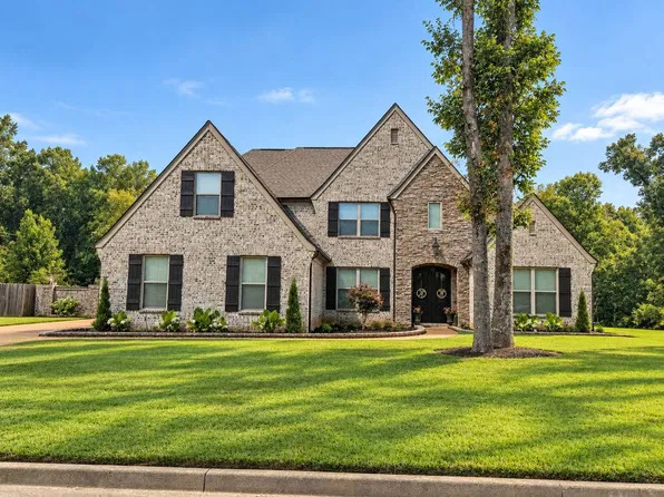 1025 Woodland Glade Cv S, Cordova, TN 38018