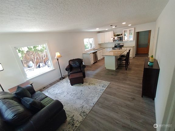 2nd image of 1310 Alder Street