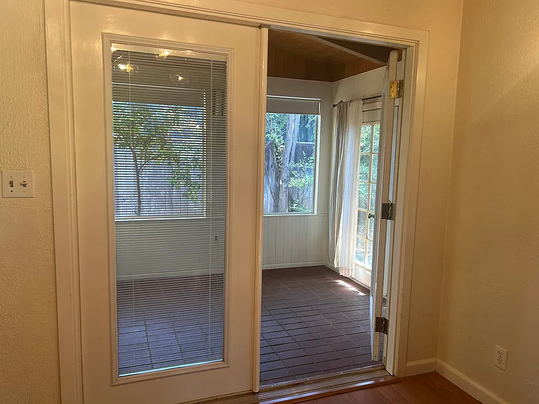 1641 Oak Vista Ave #1 — Photo 8