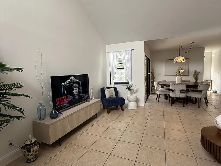 465 Oak Shadow Way — Photo 8