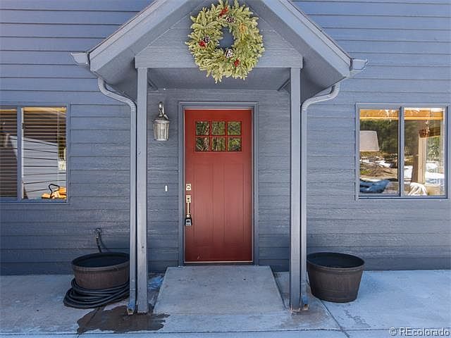1st image of 31931 Coal Creek Canyon Dr