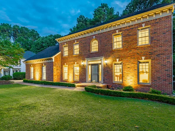 2506 Arbor Mist Trl, Hixson, TN 37343