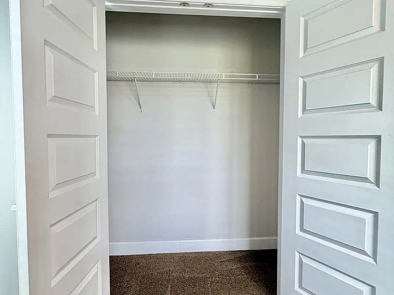 633 W Rexford Dr — Photo 17