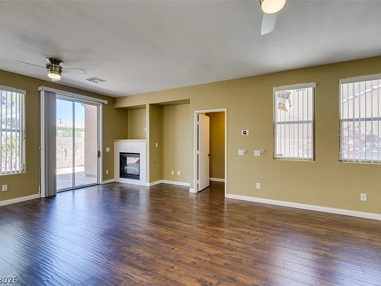 5928 Attavilla Dr — Photo 15