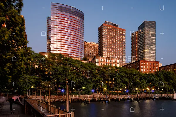 Rented by Level Group | media 40