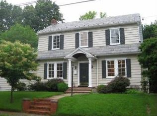 98 Irwin Pl, Lawrence Township, NJ 08648