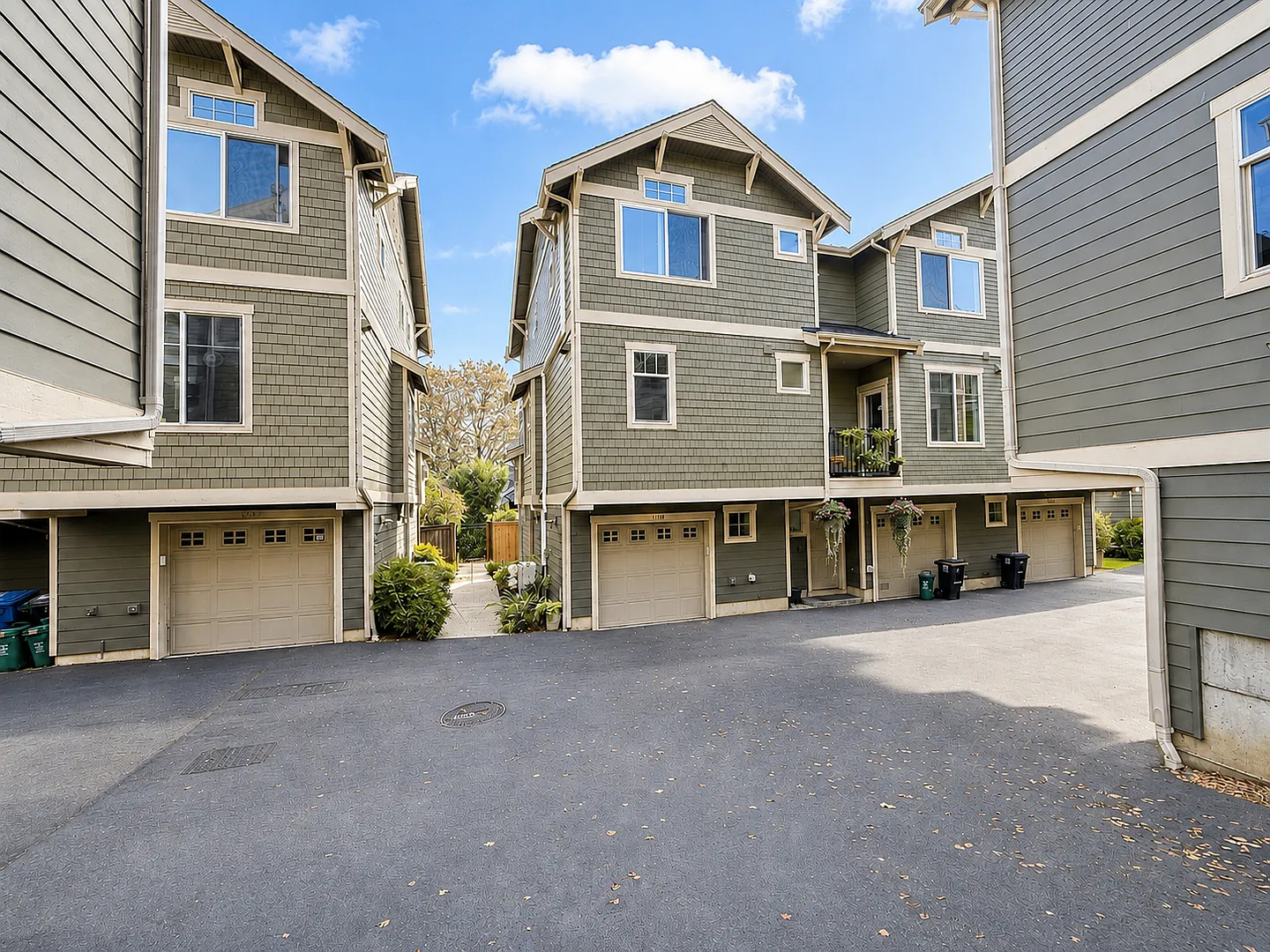 Capitol Hill/Madison Valley Townhome — Photo 1