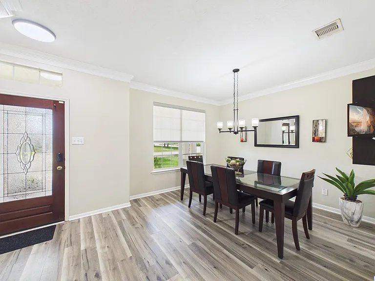 9426 Russeff Field Ln — Photo 3