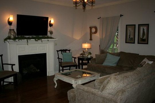 2nd image of 1547 N Plantation Dr