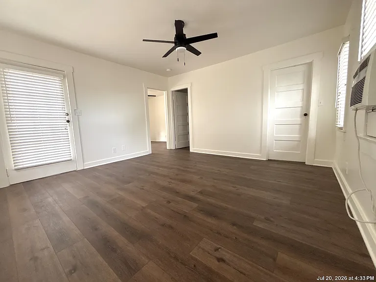 138 W Montecito Ave #B — Photo 5