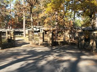 68 Lakeview Dr, Conway, AR 72032