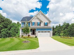 205 Loon Ct, Newport News, VA 23606