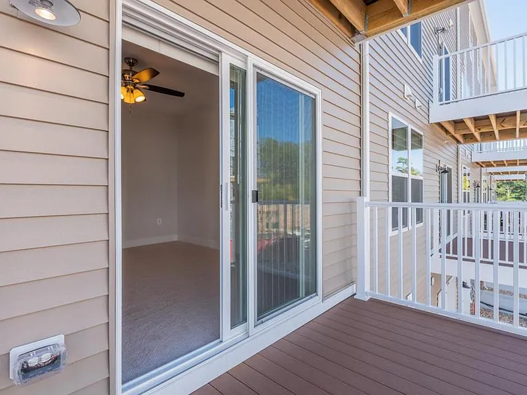 2620 Lassen Walk #A — Photo 38