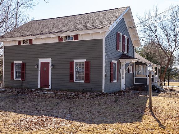 4th image of 1057 Newport Gray Rd