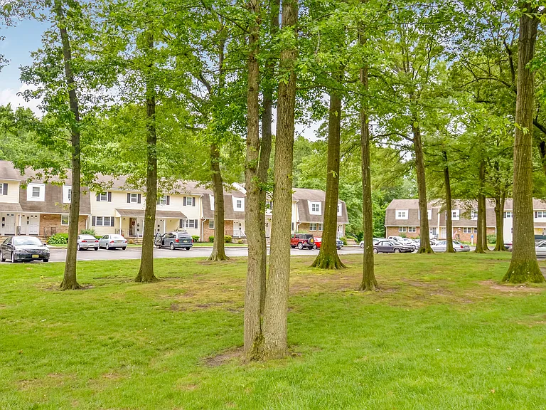 Princeton Court CLO — Photo 17