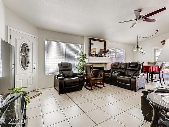 5th image of 5932 Pacific Shores Dr