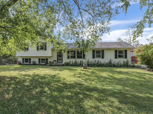 9240 Sycamore Rd, Mount Vernon, OH 43050