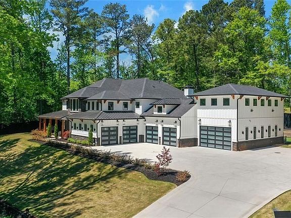 2nd image of 365 Cagle Rd