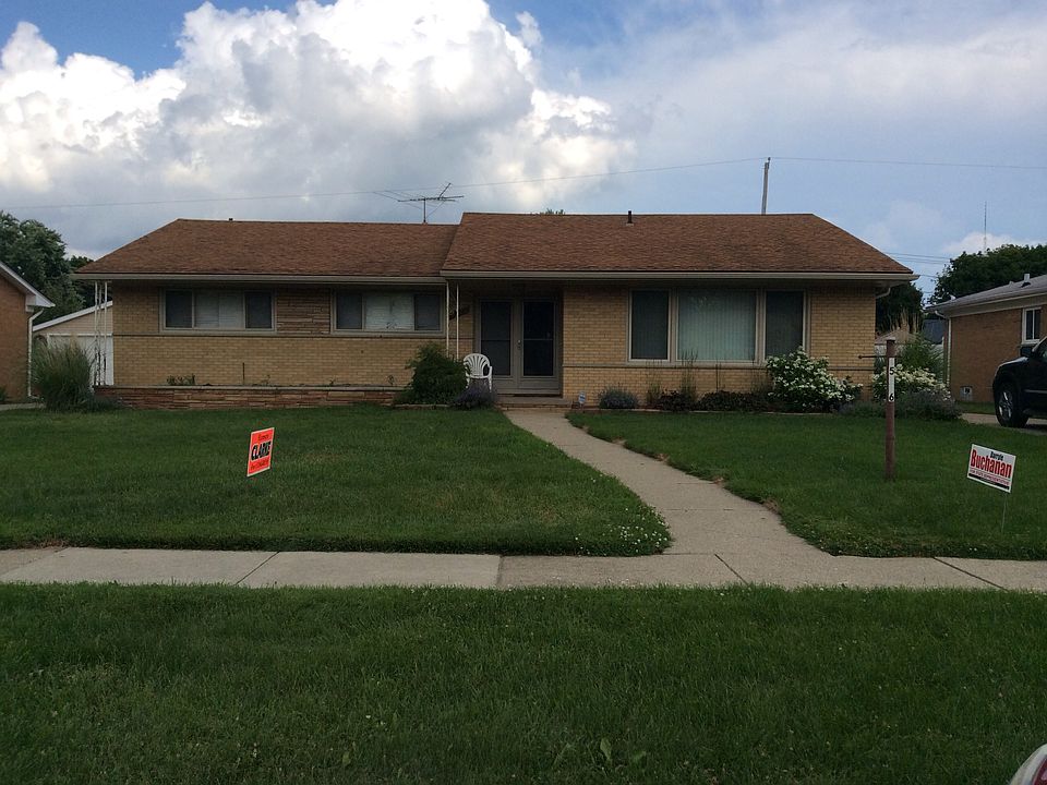 1st image of 25236 Prairie Dr
