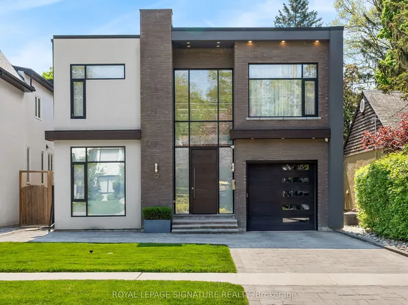 17 Nesbitt Dr, Toronto, ON M4W 2G2