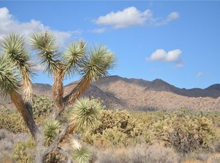 11841 S Sherry Rd, Yucca, AZ 86438