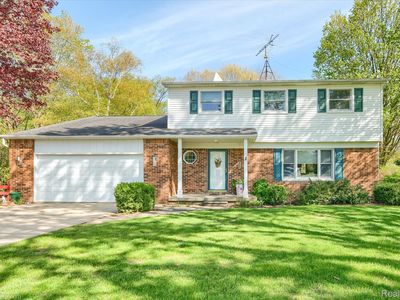2676 Porcupine Trl, Lapeer, MI, 48446