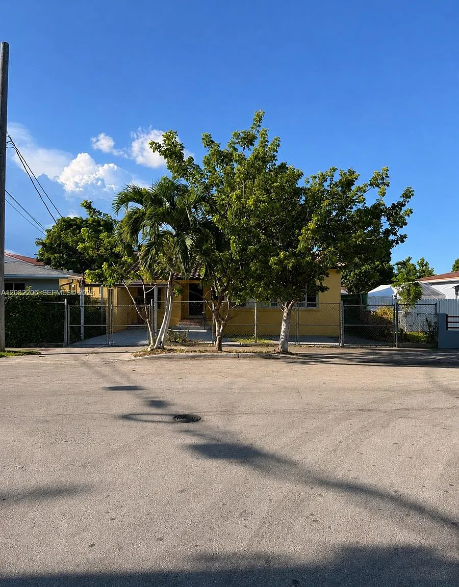 Boscoble — Photo 1