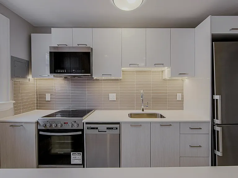 18 Tichester Rd #STUDIO — Photo 21