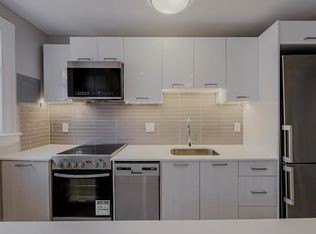 18 Tichester Rd, Toronto, ON M5P 1P1