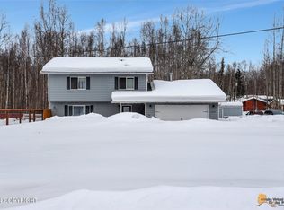 24336 Leos Rd, Chugiak, AK 99567