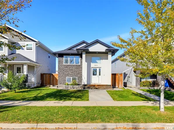 3814 33rd Street W, Saskatoon, SK S7R 0M1