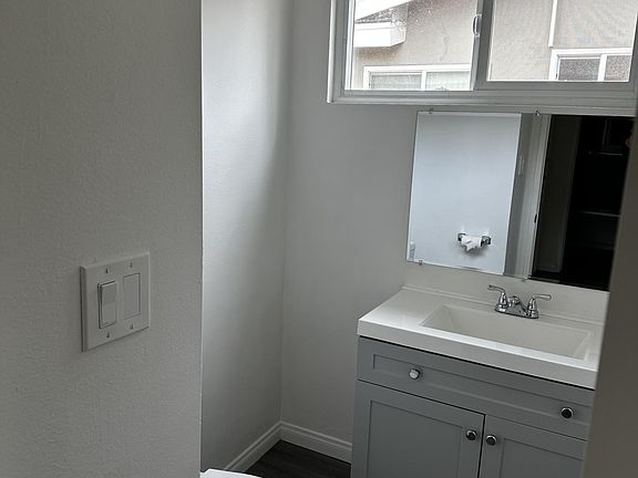 4th image of 10009 Sepulveda Blvd #4