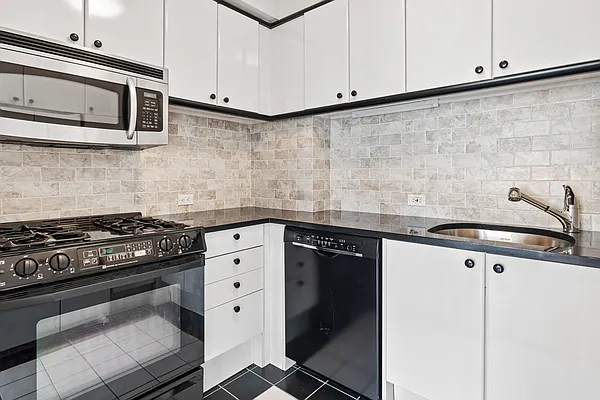 Rented by Compass | media 5