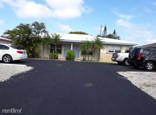 186 NW 4th Ave, Boca Raton, FL 33432