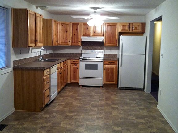 4th image of 5004 Rainier Ave SE
