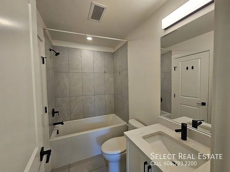 7506 199a St #326 — Photo 11
