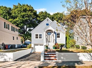 108 Derby Rd, Melrose, MA 02176