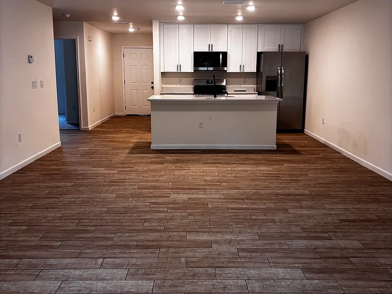 16220 SW 30th Ter — Photo 6