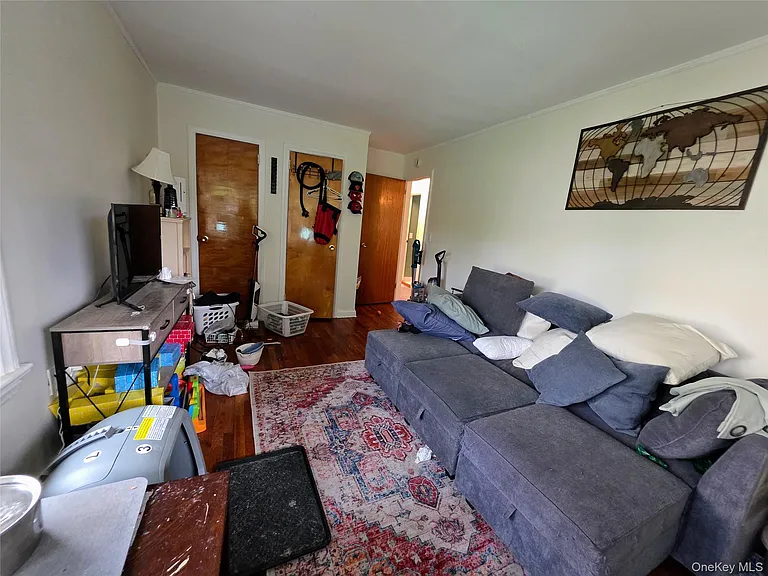 537 E Chester St — Photo 13