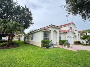 18861 SW 28th Ct, Hollywood, FL 33029