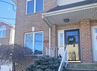 480 Riga St, Staten Island, NY 10306