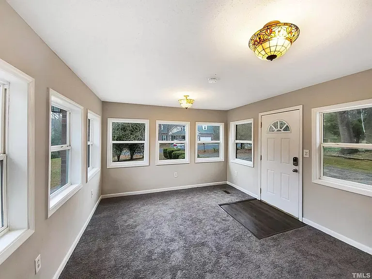 1521 Wiljohn Rd — Photo 4