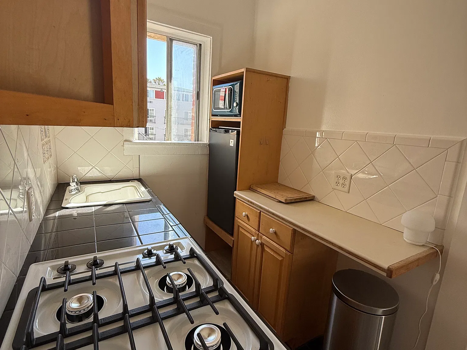 Nadine Apartments — Photo 1