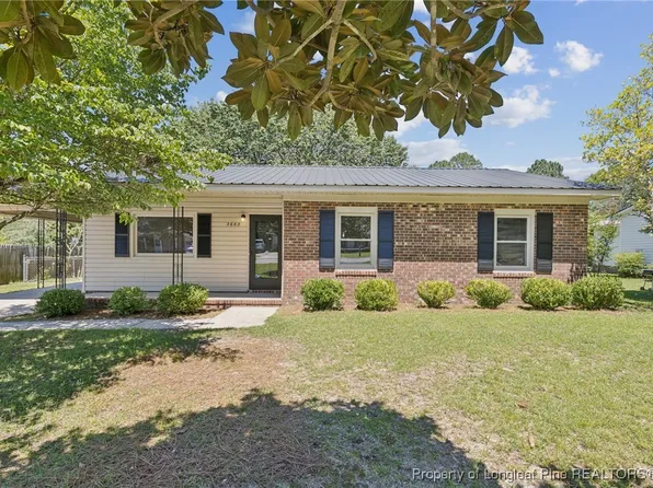 3660 Metric Dr, Hope Mills, NC 28348