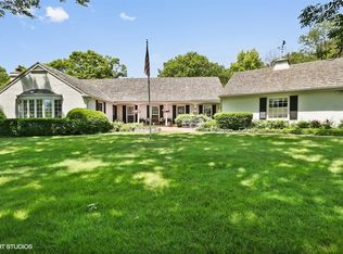 1122 S Western Ave, Lake Forest, IL 60045