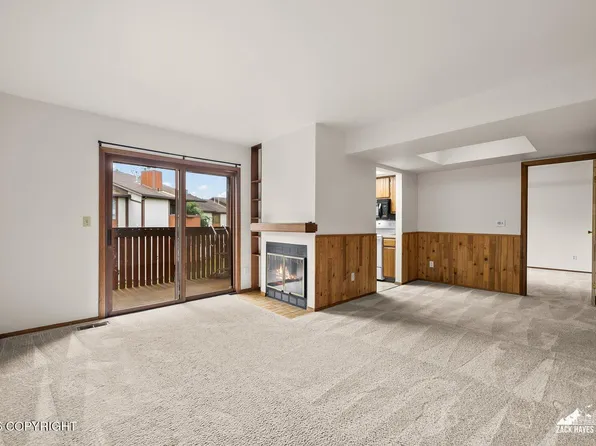 7242 Foxridge Cir #10-C, Anchorage, AK 99518